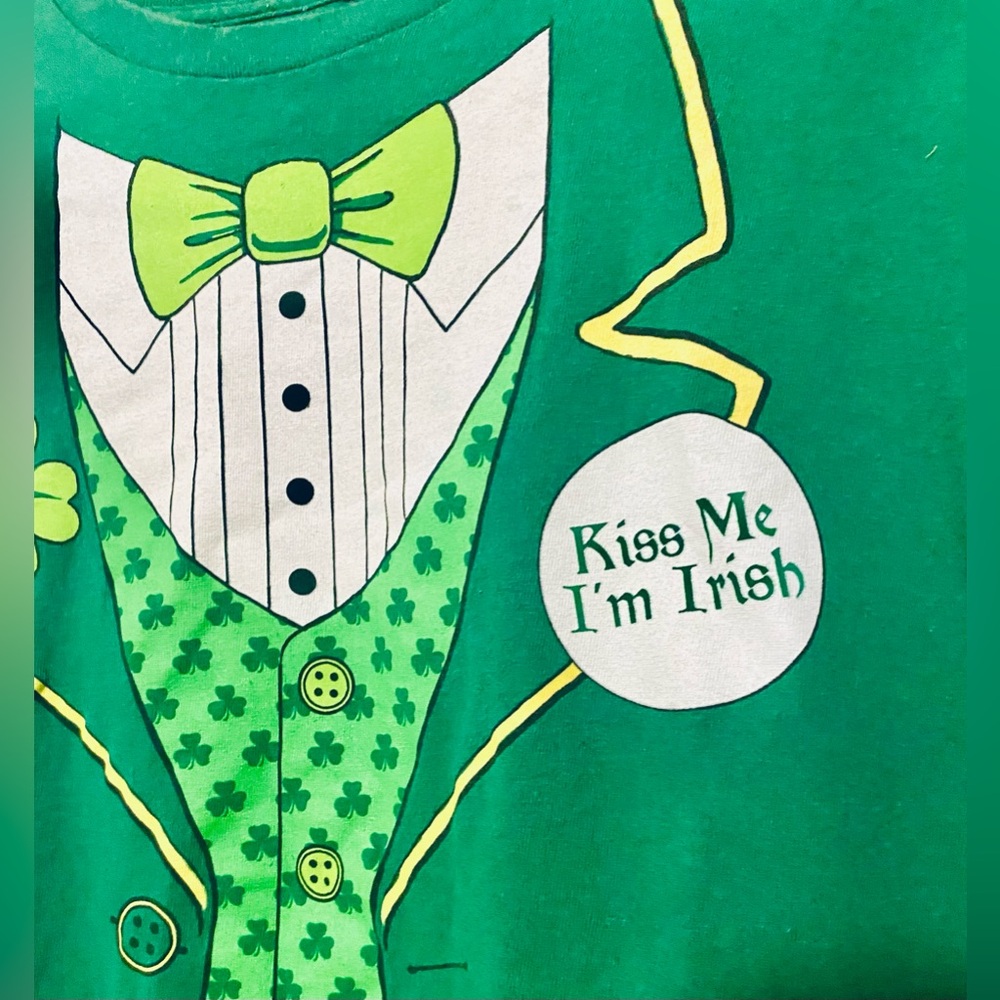 St. Patrick's Day Graphic T-Shirt - Picture 3 of 4